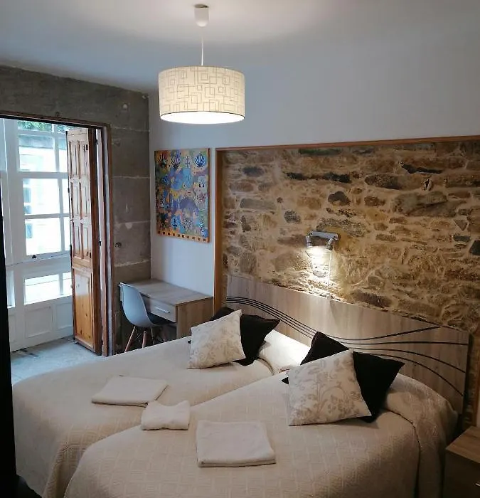 Hostal Forest-1